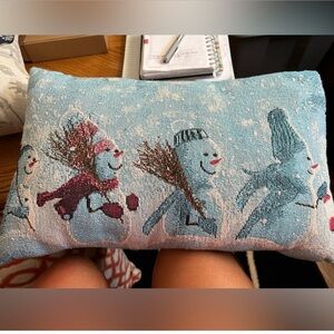 New Set of 4 Holiday Items: Mug, Gnome, Snowman Pillow, Yankee Candle Car Jar